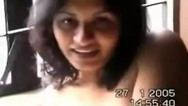 Desi wife hardcore fucking with husband friend