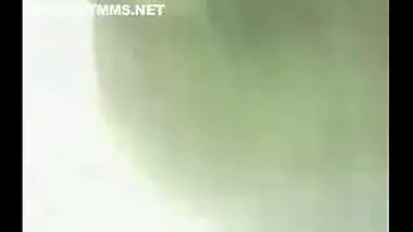 Outdoor sex porn of Desi college XXX girl with lover in the park MMS