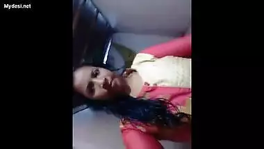 Hot looking bangla girl