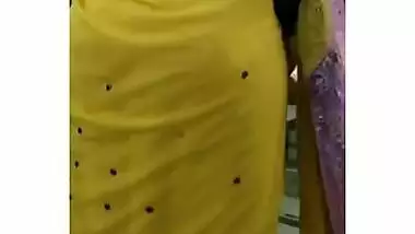 Bhabhi saree navel 