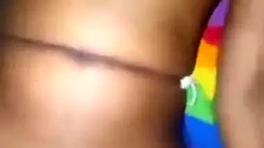 Fatty Desi XXX wife gives pussy to her fucker on camera in MMS video