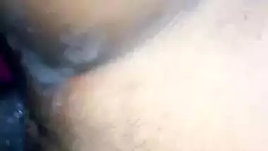 Cum on watching this Desi village teen porn video
