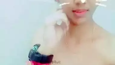 Cute Nri Girl Nude Selfie