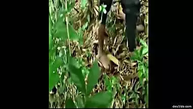 Indian College Student with Classmate in Jungle Mms Desi Sex Outdoors Girl Sex