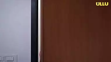 Mom gets horny watching daughter getting fuck