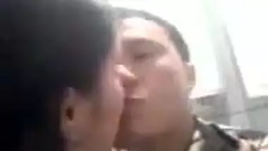 Cute Lucknow Girl Kissed - Movies.