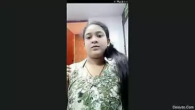 Very big booby cleveage showIndian Girl Cam Show (Sex Toys, Strip Dance ,masturbation0