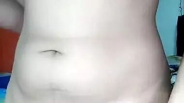 Hot Desi Girl in hijab showing her naked body