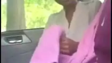 Desi nri girl hand job and blowjob to white lover