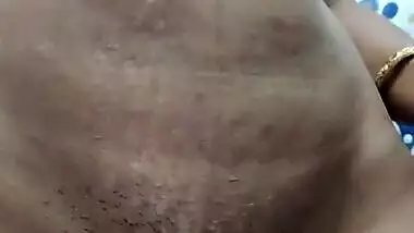 Sexy Indian housewife shows her boobs and pussy