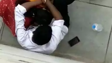 MMS Of Desi Bhabhi Sucking Penis In Beach