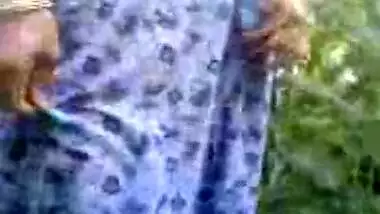 Sex videos of an Indian girl fucking in fields outdoors