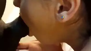 Extremely erotic desi blowjob porn with gagging