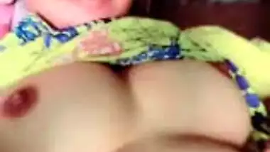 Desi cute girl boobs and pussy show