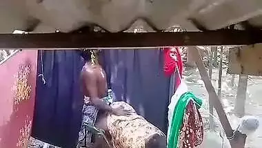 Desi Aunty And Desi Bhabhi In Bangladeshi Bhabhi Fucking By Debat
