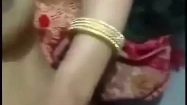 Devar enjoys Bhabhi’s milky boobs and tight chut in desi mms