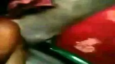 Desi chic sucking cock