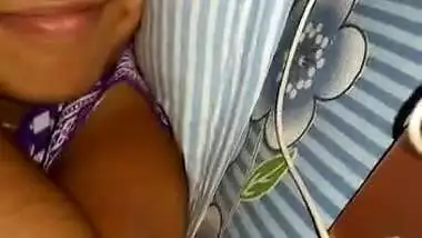 Desi girl nude selfie videos 3