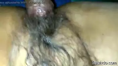 Desi wife fucked very close