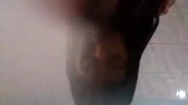Sister shower bath video stolen from her mobile