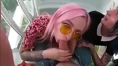 Luckey guy get sucked by two babes in a largest marygoround