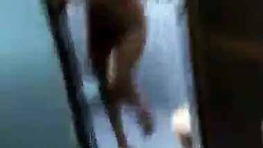 Nude Srilankan girl to give you immediate sexual arousal