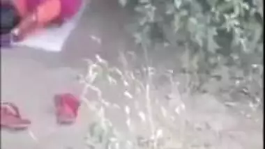 Tamil couple banging outdoor in a jungle gets caught on a , desi sex mms