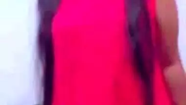 Sexy Desi Hot Girl Showing Her Sexy Ass Part 4