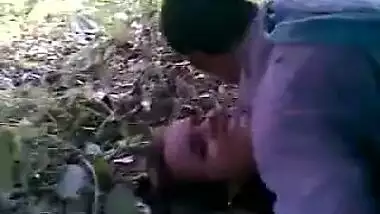 Bangalagirl fked by two boys in forest