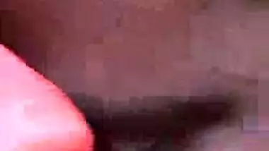 Cute girl’s cute boob sucking video for the first time