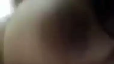Extremely Hot Babe Fingering & Shaking her Boobs