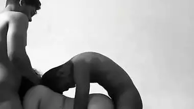 Hardcore Telugu sex video of a chubby slut with two dicks