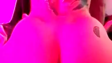 Massage Between College Buddies Ends In Cock Riding, Desi