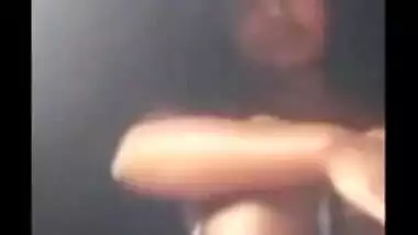 Sexy boobs wali fingering chut