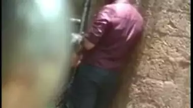 Outdoor Desi mms clip of Indian belle caught sucking lover's dick