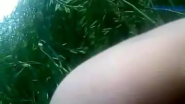 Desi Ladki Enjoying The Pleasure Of Outdoor Sex