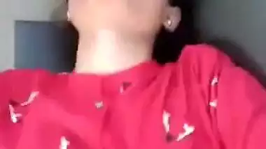 Cute Young Girl Hairy Pussy Fucking in Car
