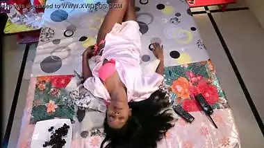 Indian Beautiful Housewife | Real Indian House Wife - #matineemasala