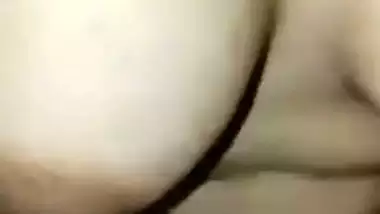 Mallu girlfriend pushing dick inside tight vaginal hole