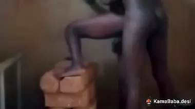 Construction site sex video of Bangla lovers