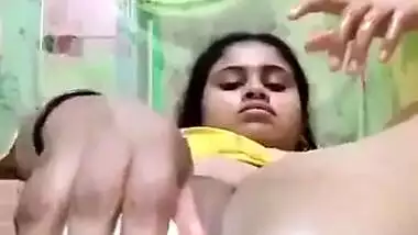 Desi sexy village bhabi big pussy