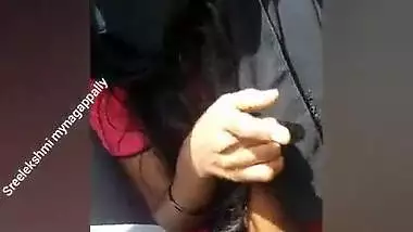 Sexy Tamil Girl’s Secret Blowjob