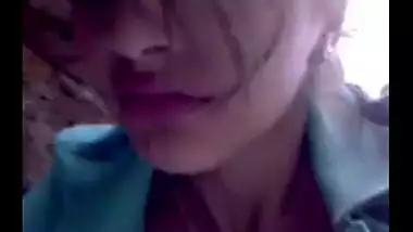 Outdoor mms sex scandal of Indian teen college girl