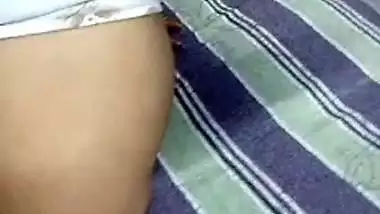 Indian girl nude MMS of a big boob girl showing her ass