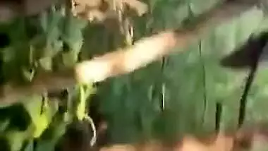 Today Exclusive- Desi Village Randi Fucked In Jungle