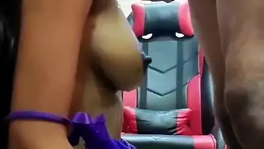 Cute Lankan Babe Blowjob n Hard Fuck