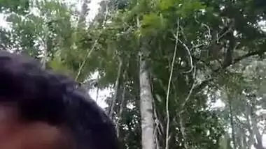 Cute Young GIrl Fucking Her BF In Jungle Part 4