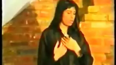 British Indian Rani in Pregnant softcore video