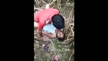 Hindustani gaon ke Bihari chori ki garam bur chudai bf