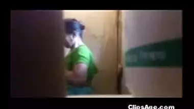 Desi maid captured nude while taking bath
